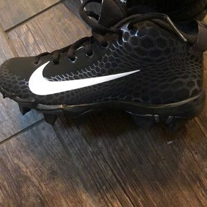 Nike Trout Boys Baseball cleats size 1Y New